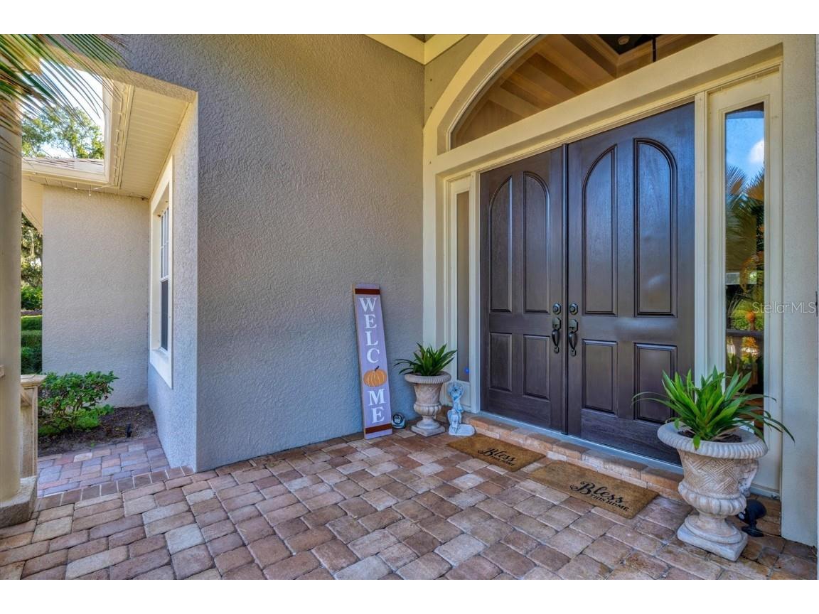 1482 Kingsdown Drive Sarasota FL 34240 A4674078 image8