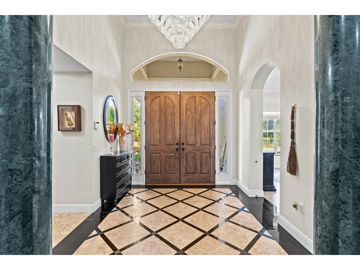 1482 Kingsdown Drive Sarasota FL 34240 A4674078 image9