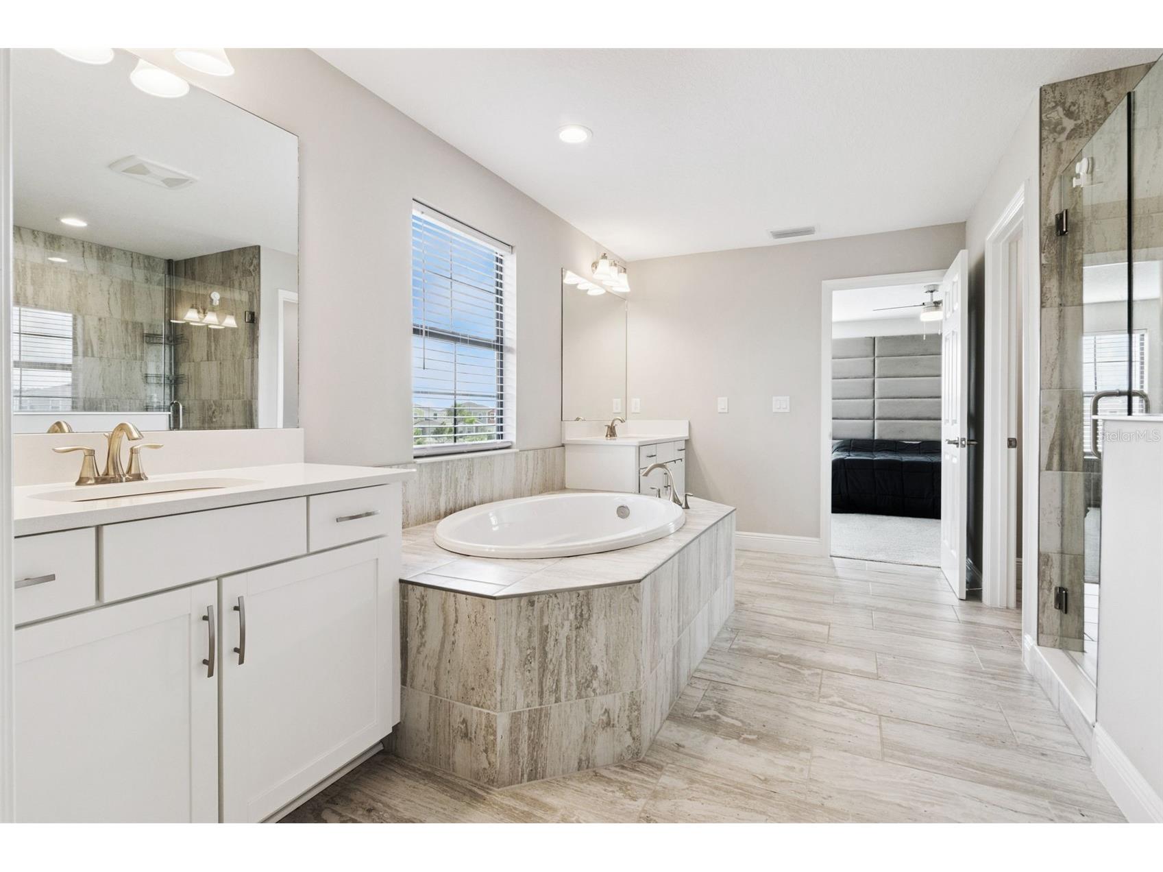 14825 Paddock Pond Avenue Lithia FL 33547 O6417104 image35