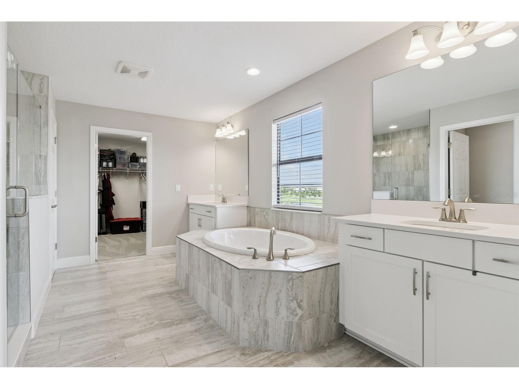 14825 Paddock Pond Avenue Lithia FL 33547 O6417104 image36
