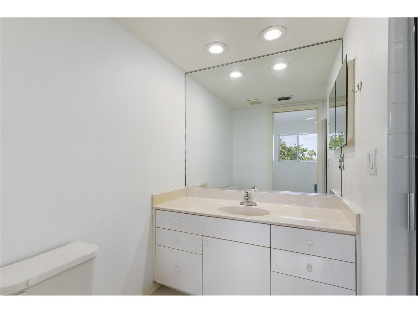 14825 Seminole Trail Seminole FL 33776 TB8505292 image37