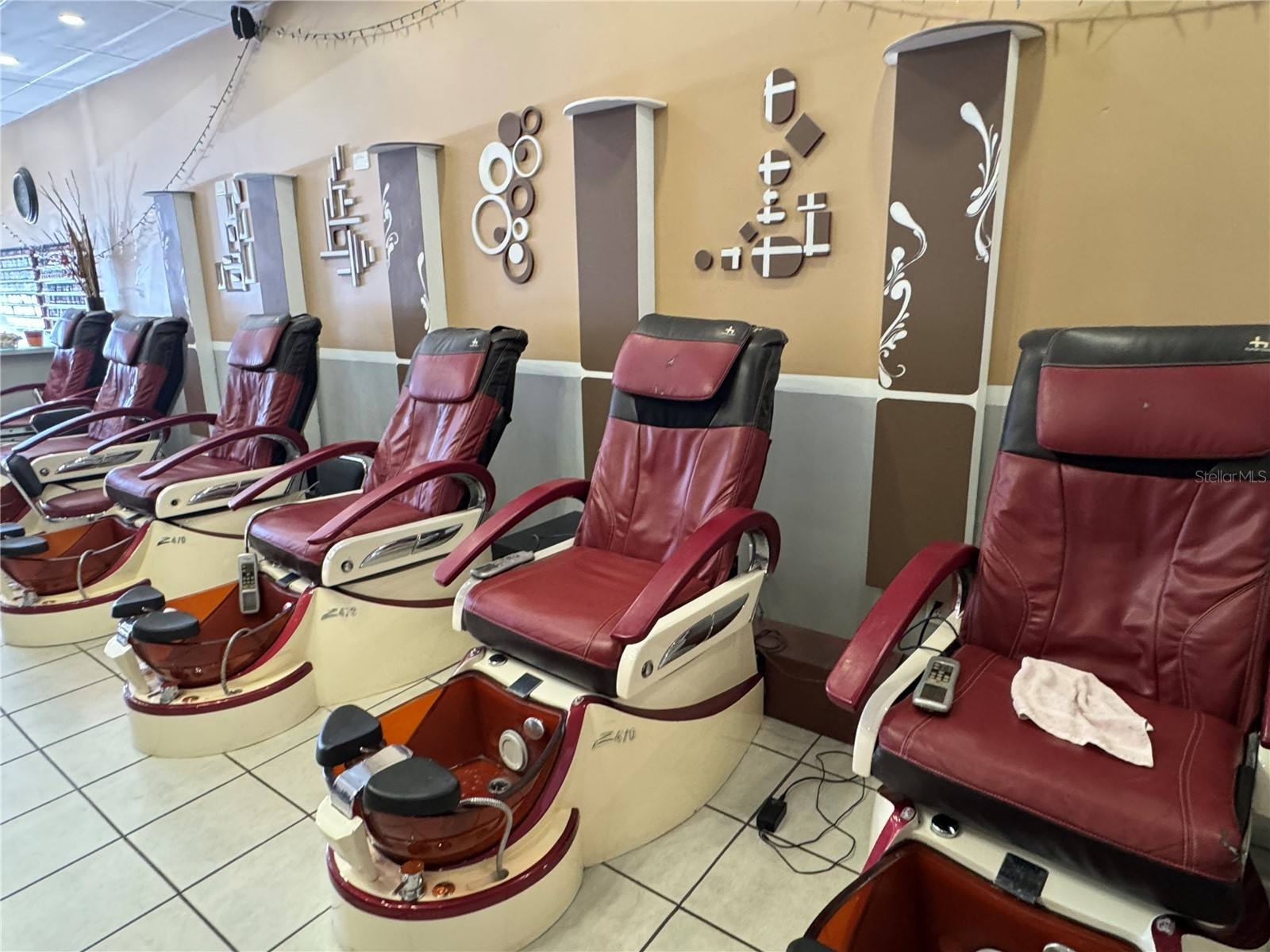 14827 North Florida Avenue Tampa FL 33613 TB8524779 image4