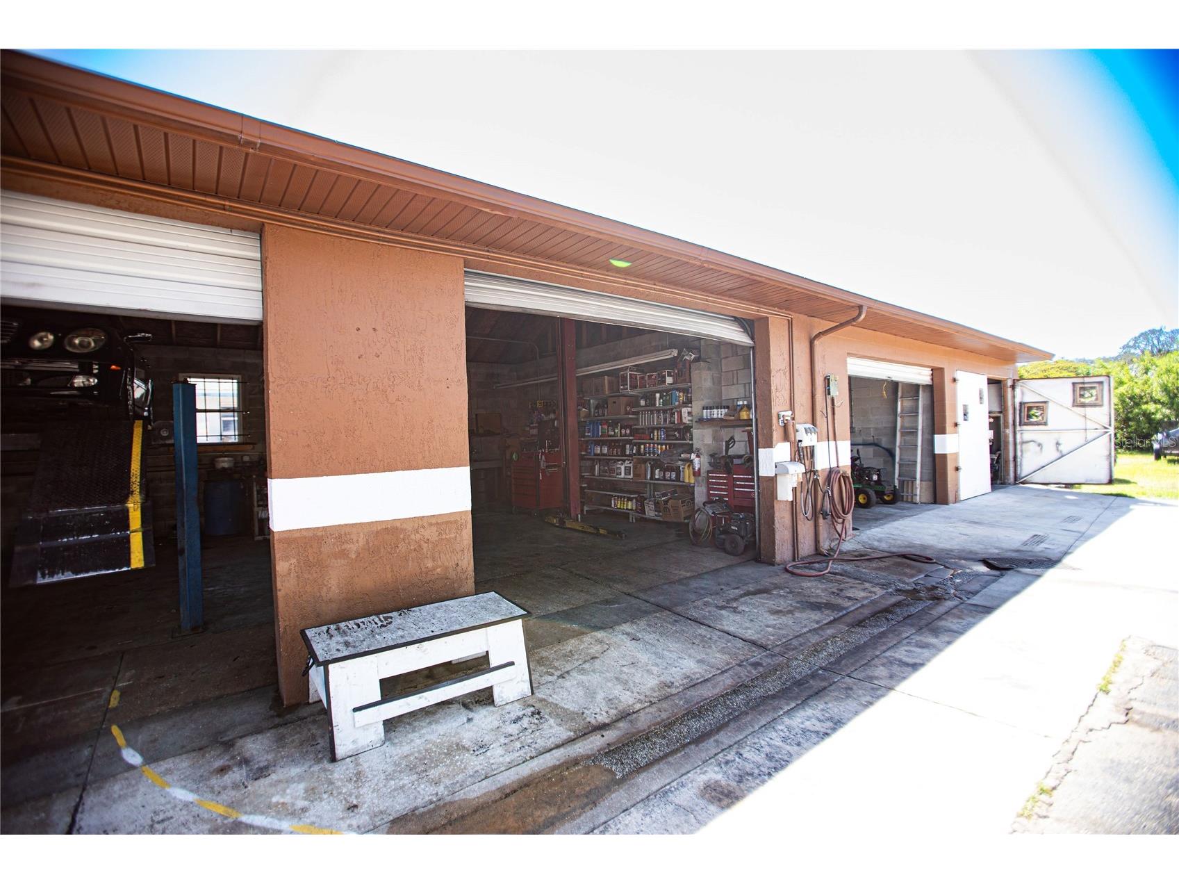 14827 Us Highway 19 Hudson FL 34667 W7857838 image10