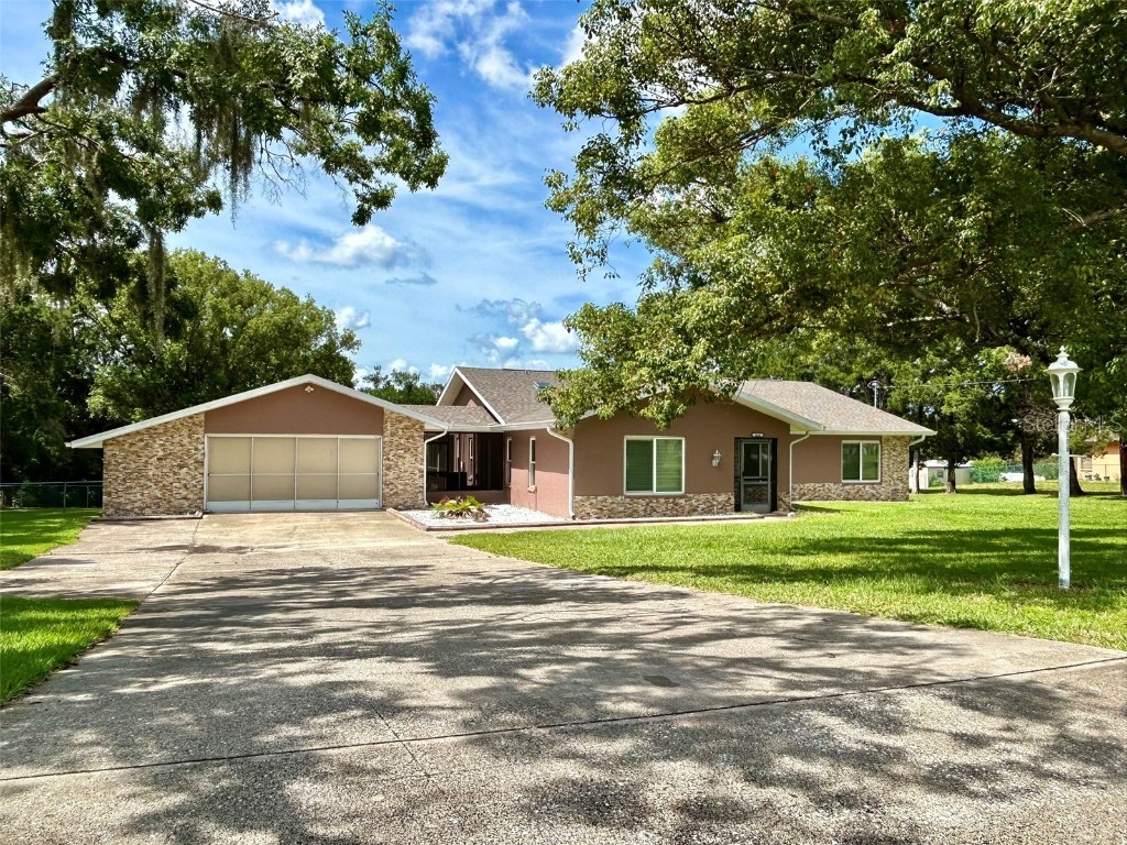 1483 Corydon Avenue Spring Hill FL 34609 TB8424437 image1