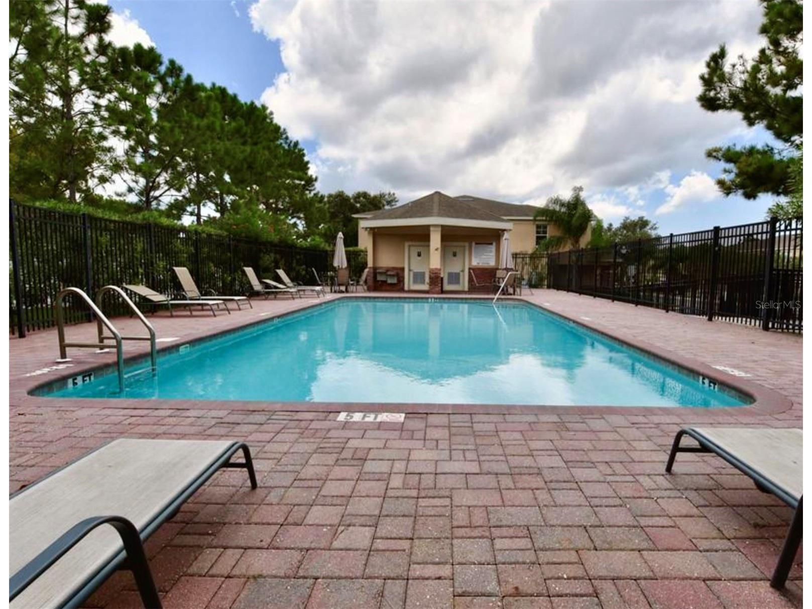 1483 Hillview Lane Tarpon Springs FL 34689 TB8479153 image35