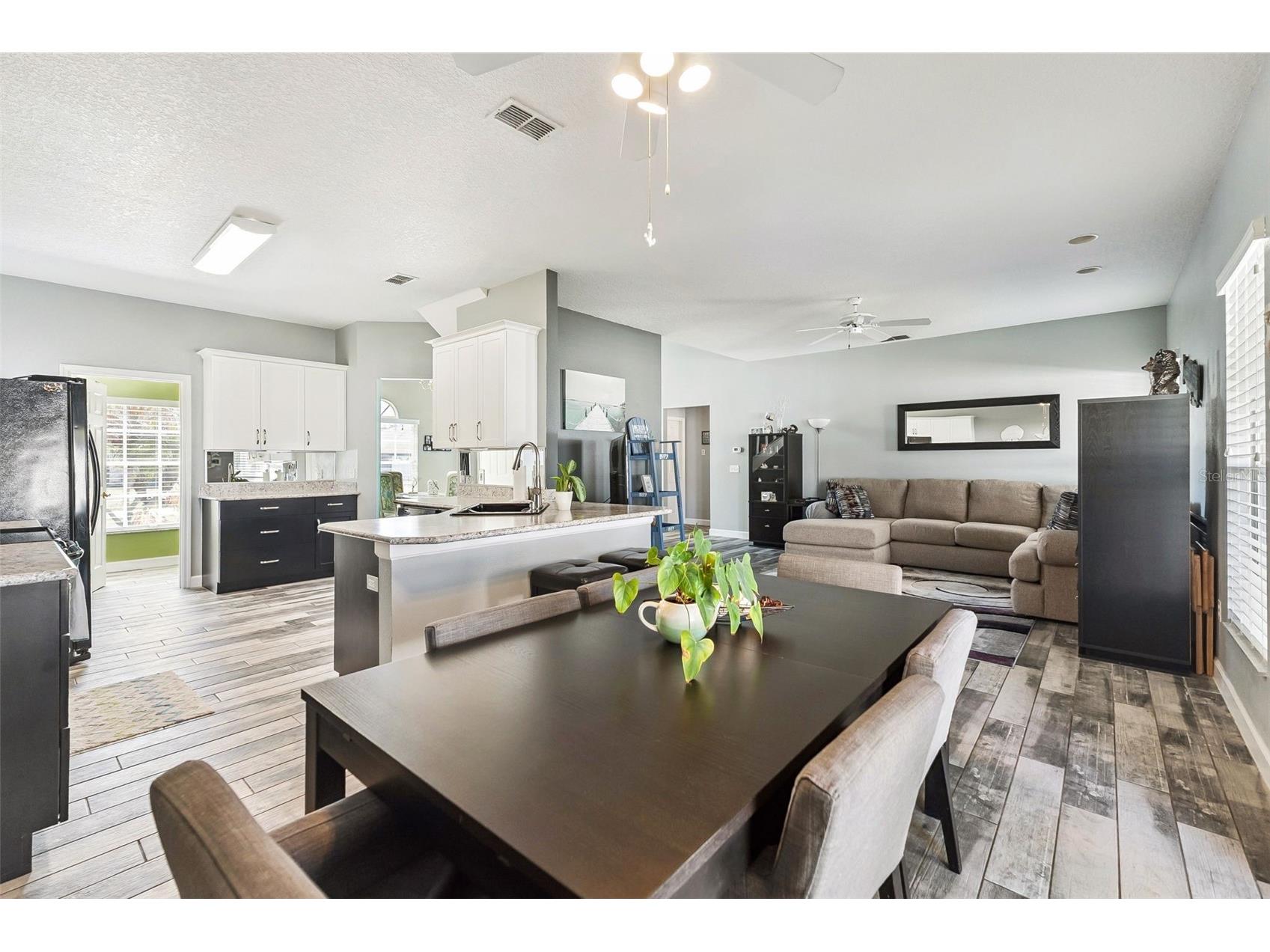 1483 Surrey Park Drive Port Orange FL 32128 O6387918 image18