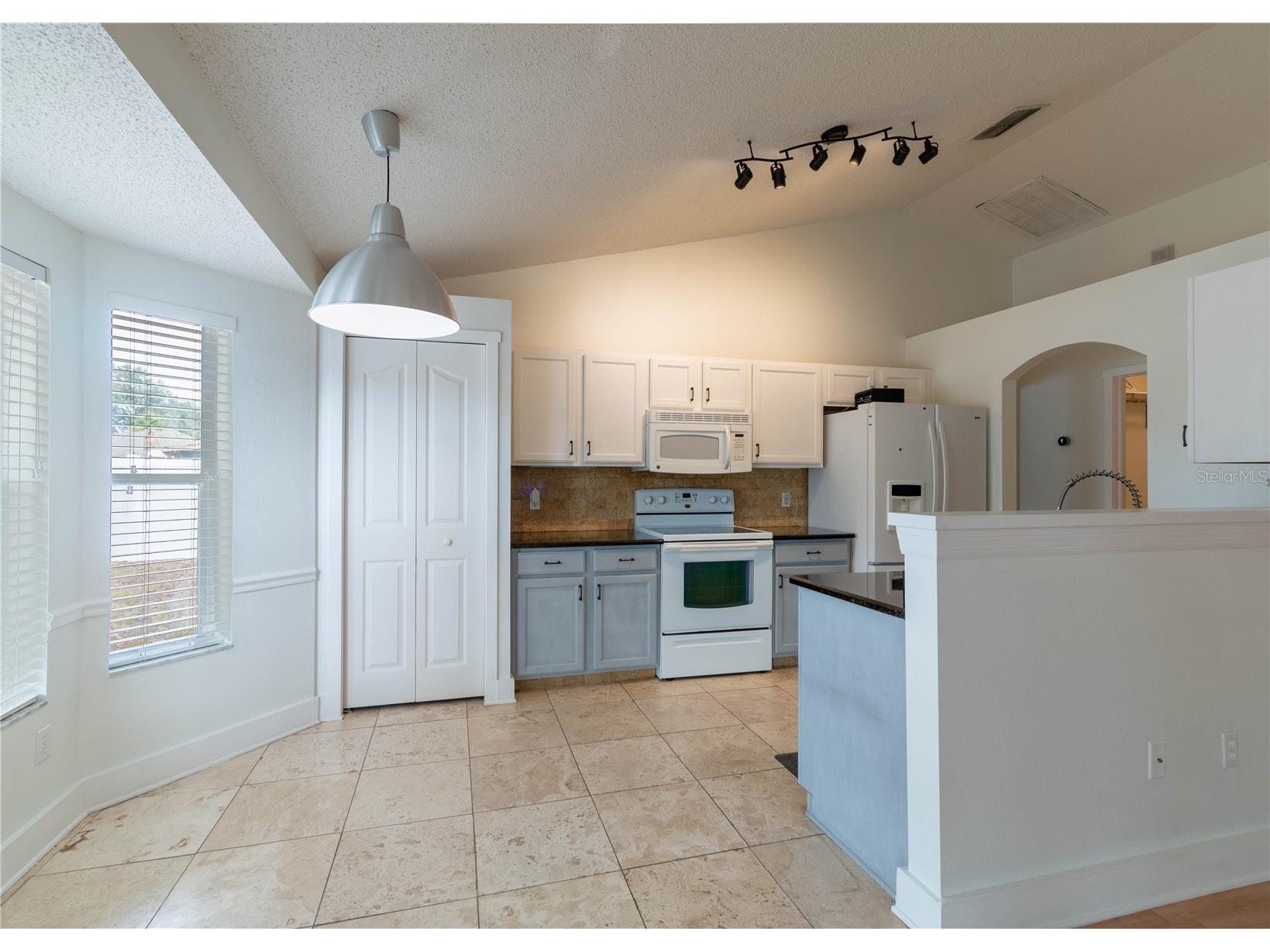 14833 Redcliff Drive Tampa FL 33625 TB8472950 image14