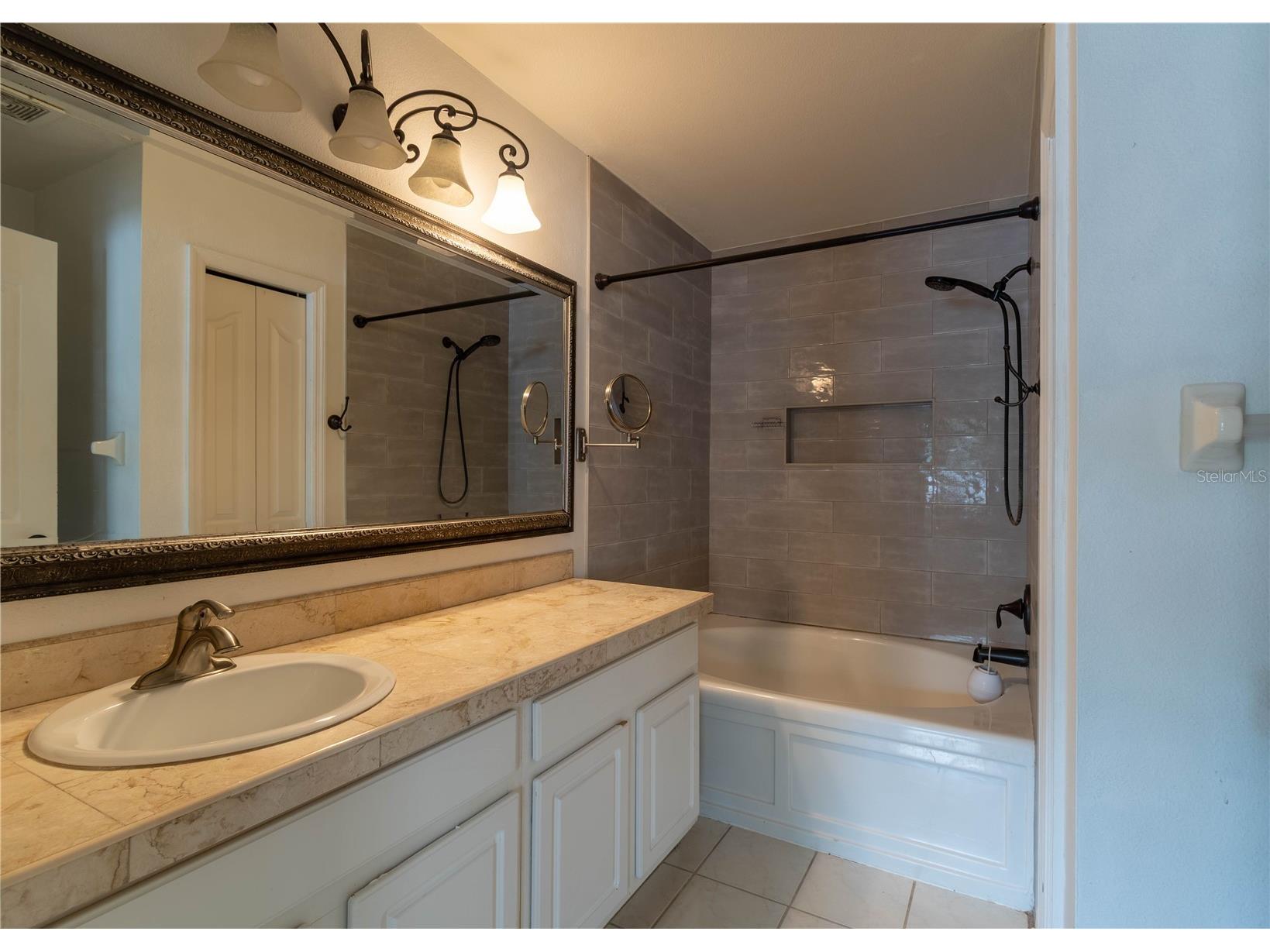 14833 Redcliff Drive Tampa FL 33625 TB8472950 image26