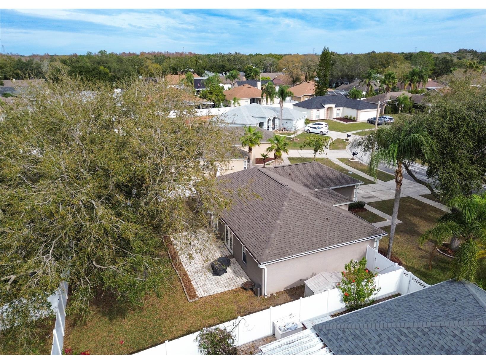 14833 Redcliff Drive Tampa FL 33625 TB8472950 image42