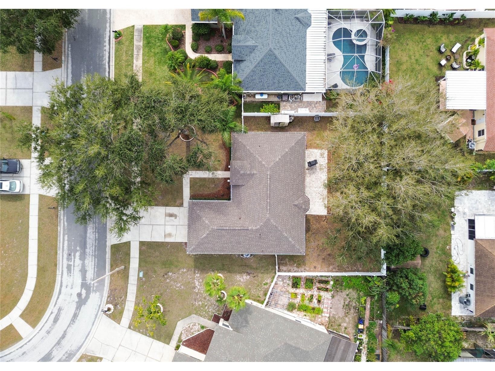 14833 Redcliff Drive Tampa FL 33625 TB8472950 image45