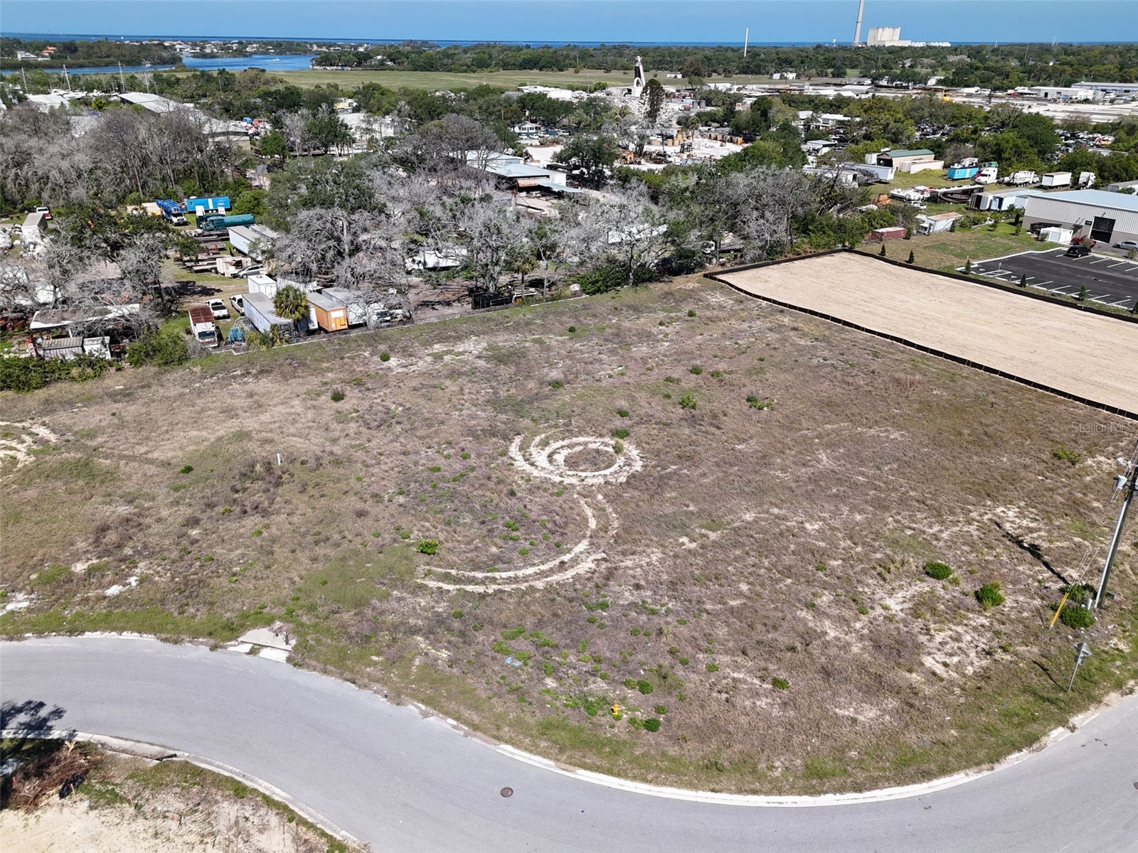 1484 North Bend Drive Tarpon Springs FL 34689 TB8499273 image1