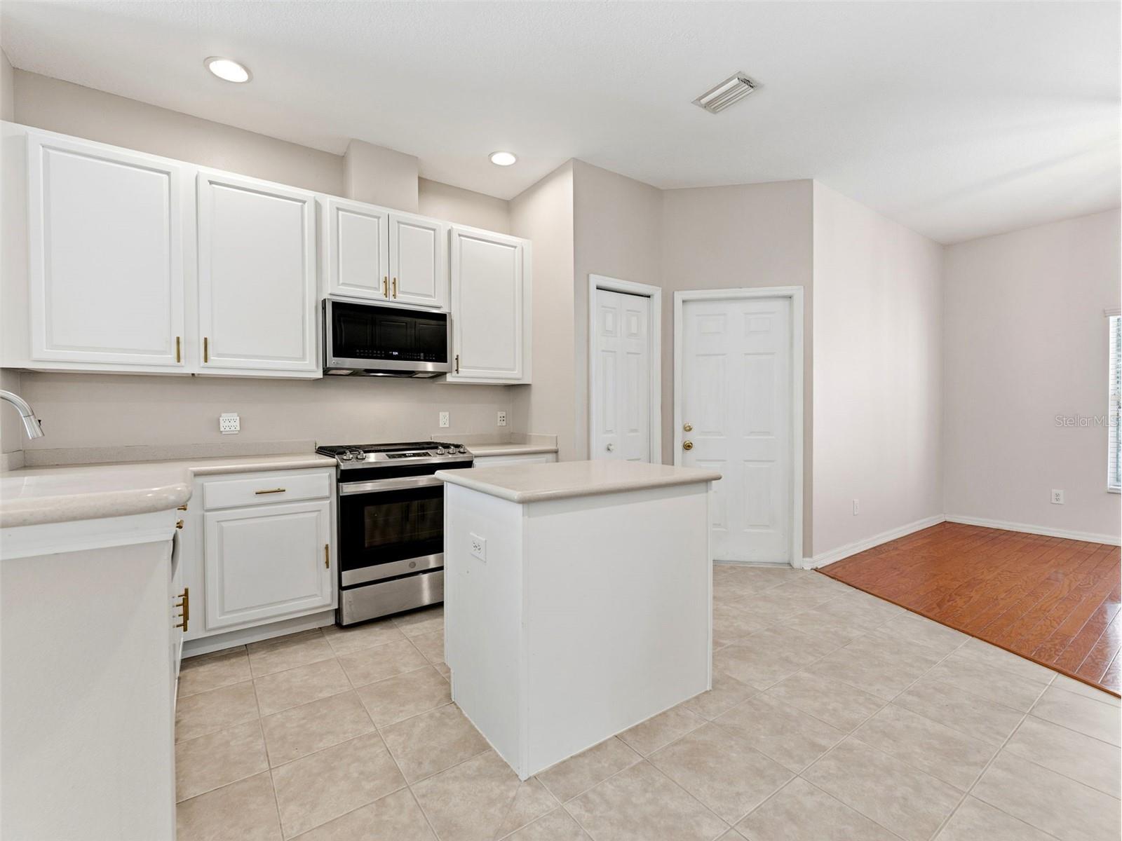 14843 Heronglen Drive Lithia FL 33547 TB8515497 image9