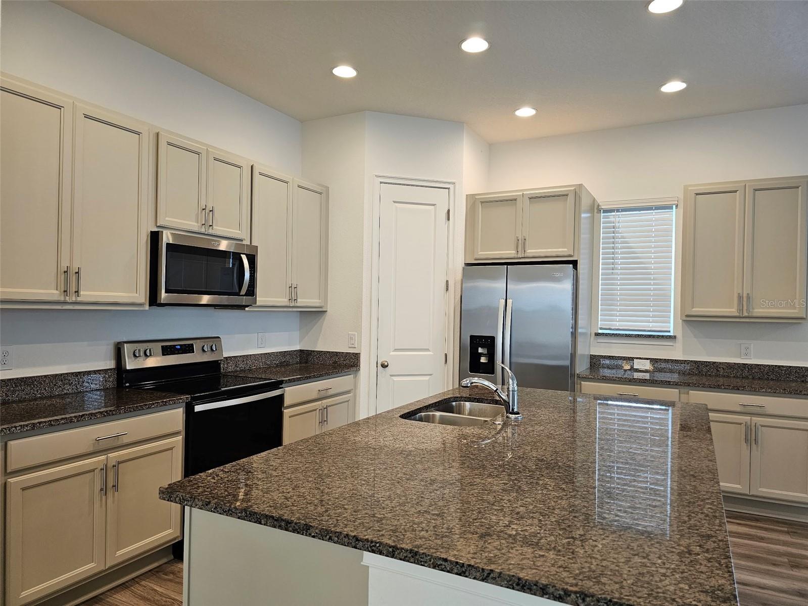 14844 Deaton Alley Orlando FL 32827 O6419472 image3