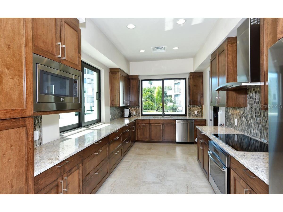 1485 Gulf Of Mexico Drive #109 Longboat Key FL 34228 A4548403 image55