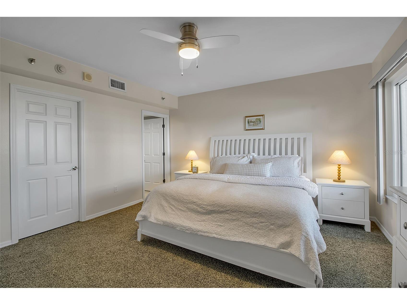 1485 Gulf Of Mexico Drive #303 Longboat Key FL 34228 - GULF OF MEXICO A4679674 image18