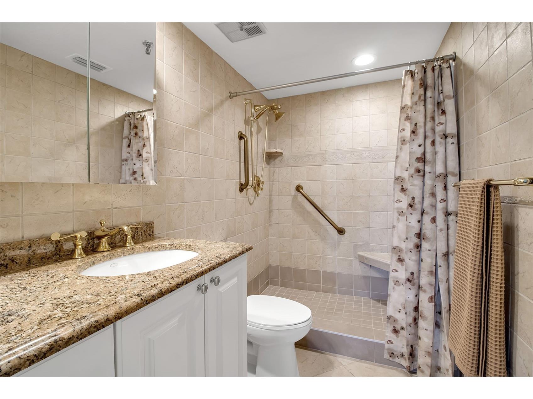 1485 Gulf Of Mexico Drive #303 Longboat Key FL 34228 - GULF OF MEXICO A4679674 image21
