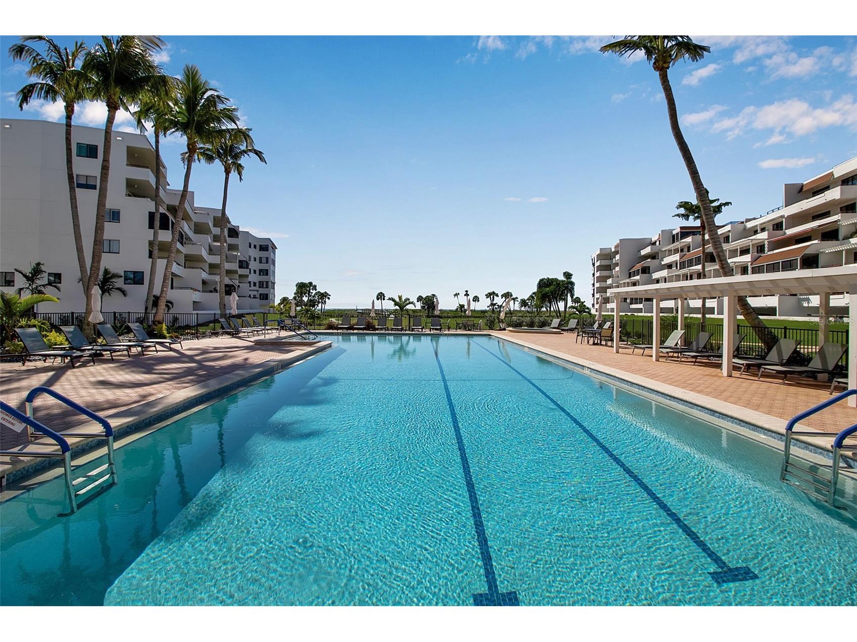 1485 Gulf Of Mexico Drive #303 Longboat Key FL 34228 - GULF OF MEXICO A4679674 image34
