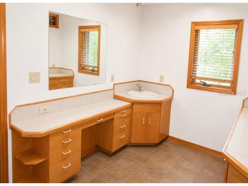 1485 Kingslake Drive Cantonment FL 32533 TB8520581 image17