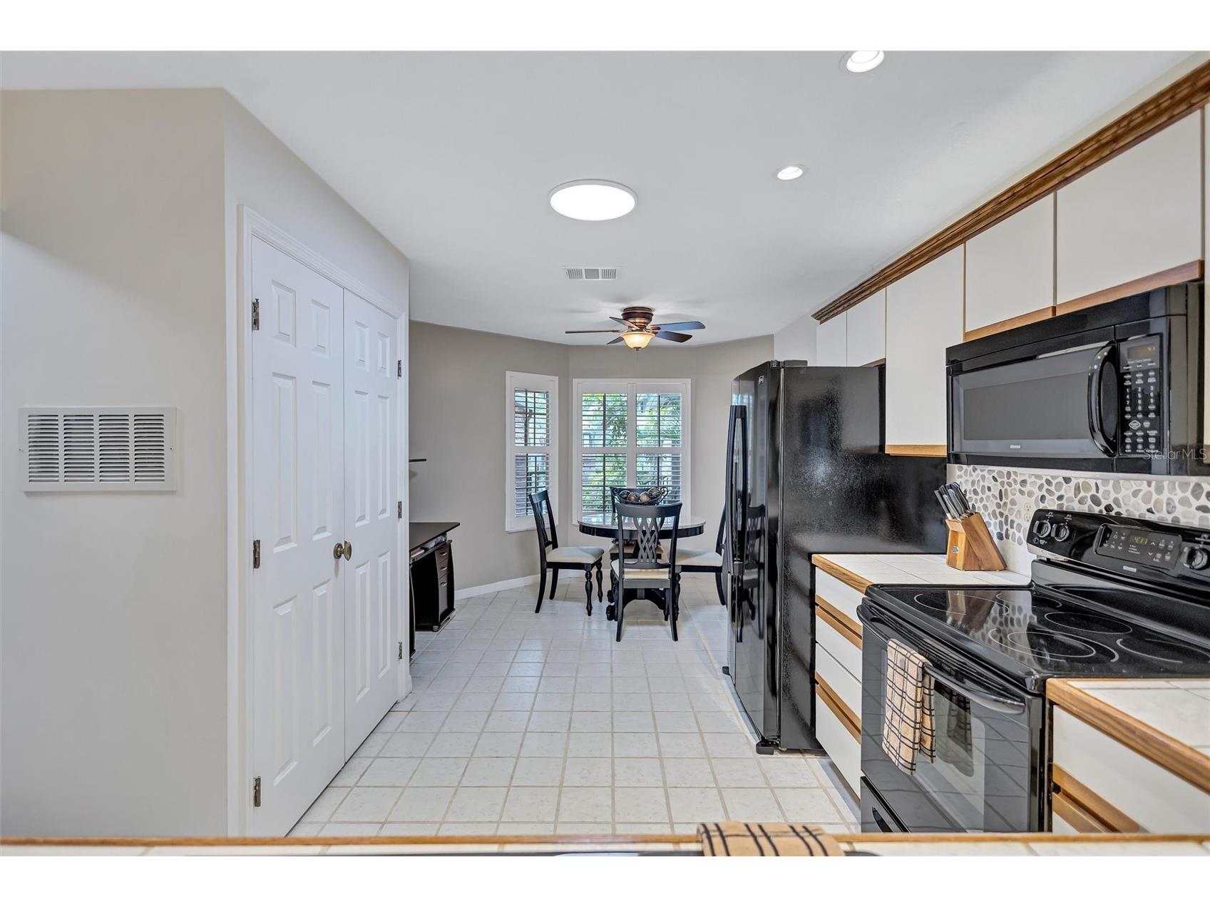 1485 Mahogany Lane #1602 Palm Harbor FL 34683 TB8511283 image14
