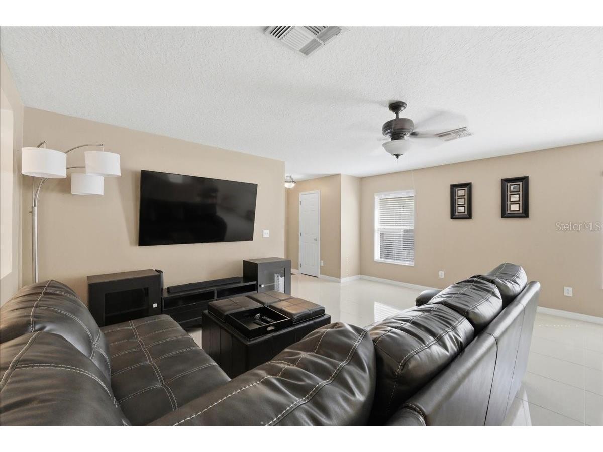 14852 Pellicer Drive Orlando FL 32828 P4938653 image2