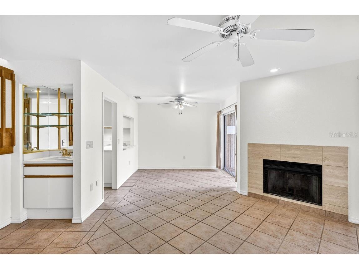 14856 Par Club Circle #14856 Tampa FL 33618 TB8378450 image11