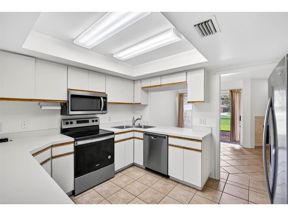 14856 Par Club Circle #14856 Tampa FL 33618 TB8378450 image7