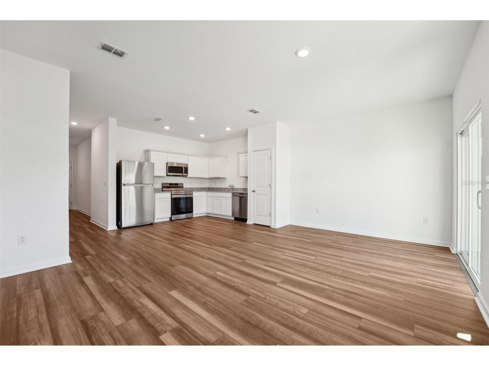 14860 Lucca Way Dade City FL 33523 TB8506386 image11