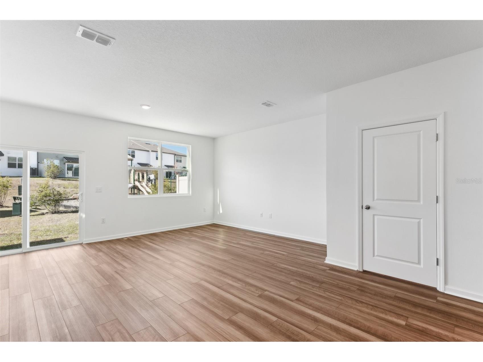14860 Lucca Way Dade City FL 33523 TB8506386 image15