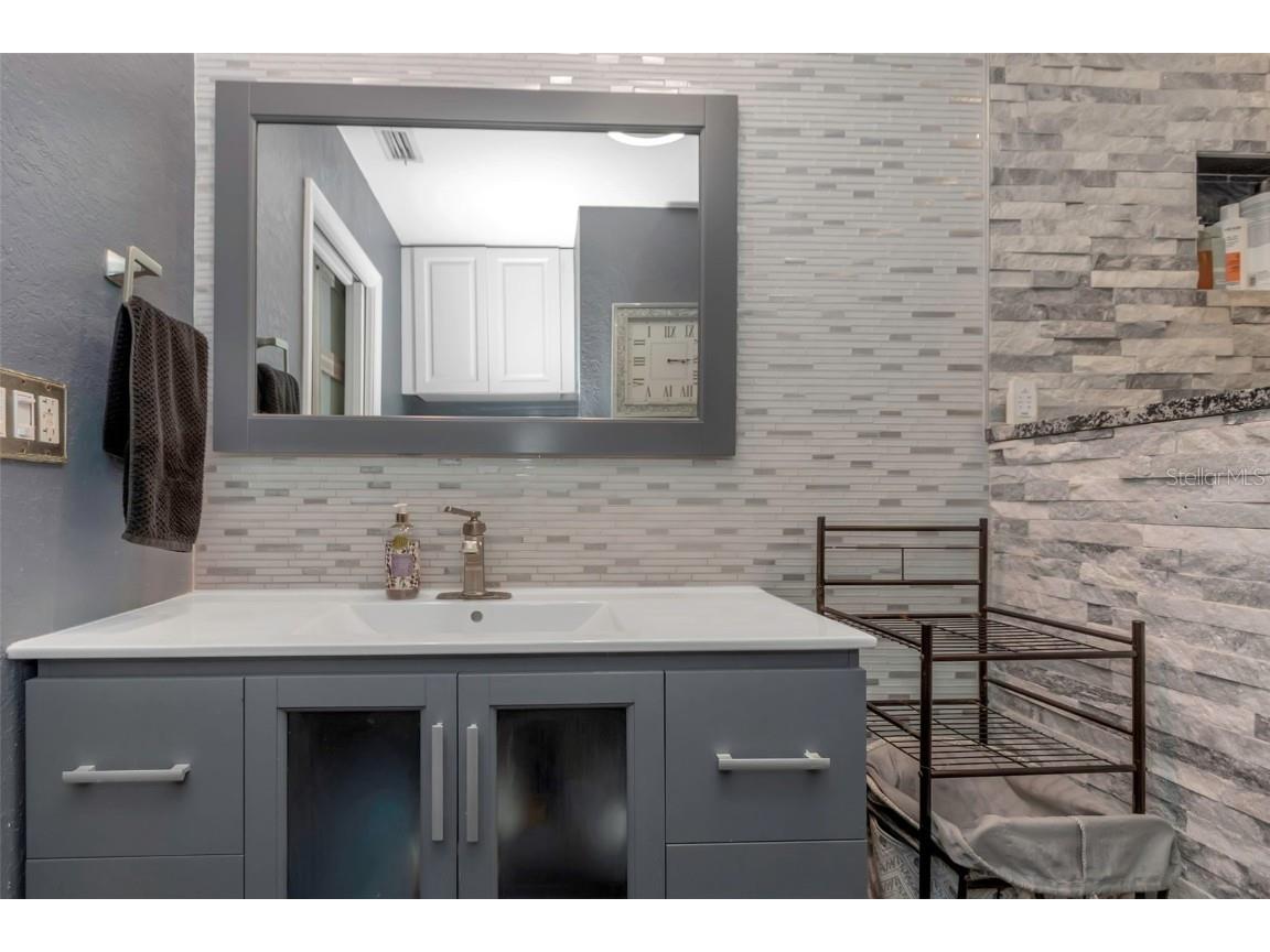 14865 Wildwood Drive Largo FL 33774 TB8432255 image31