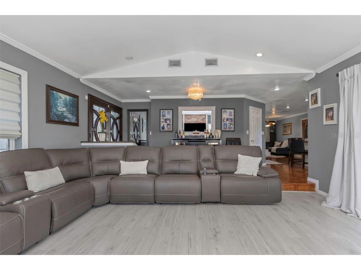 14865 Wildwood Drive Largo FL 33774 TB8432255 image4