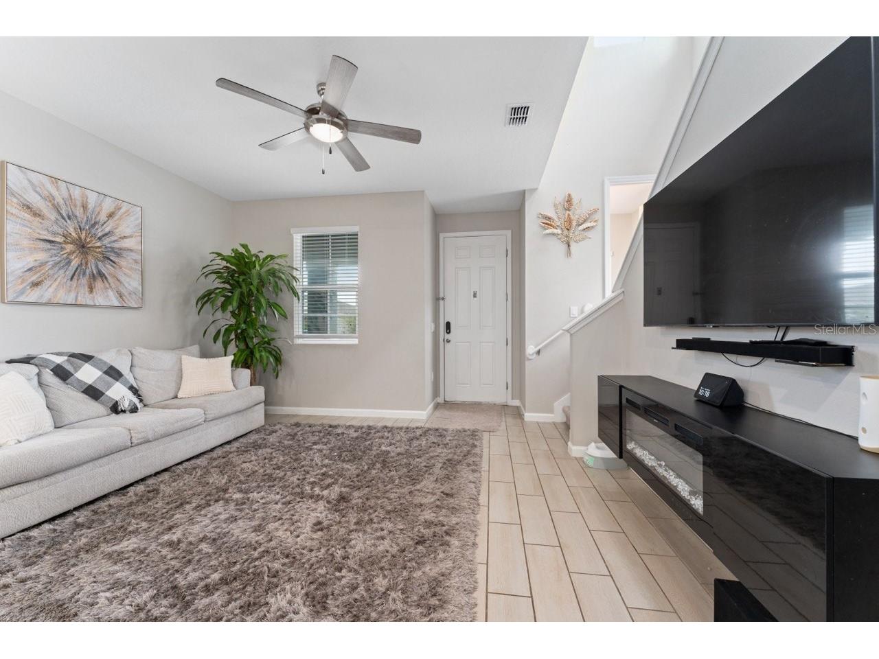 1487 Axel Graeson Avenue Kissimmee FL 34744 S5148628 image4