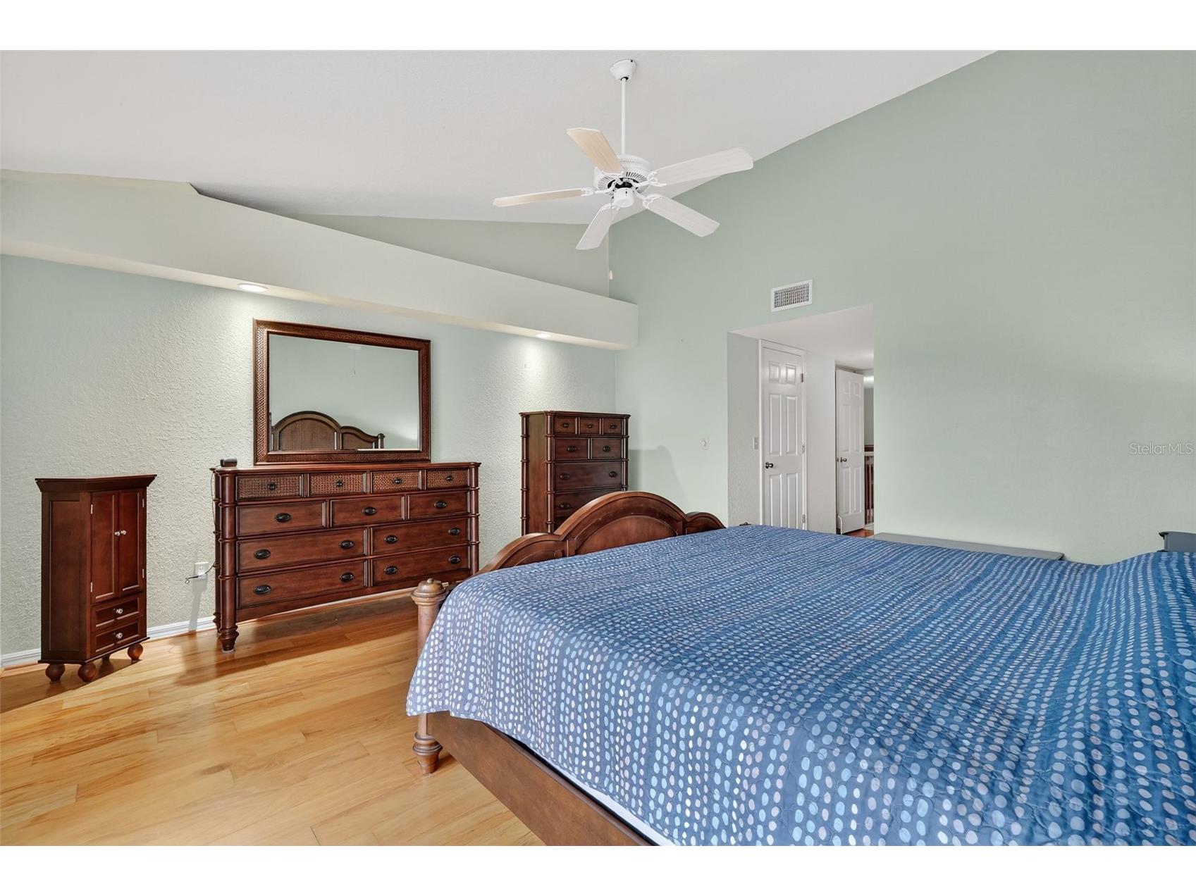 14879 Seminole Trail Seminole FL 33776 TB8427842 image20