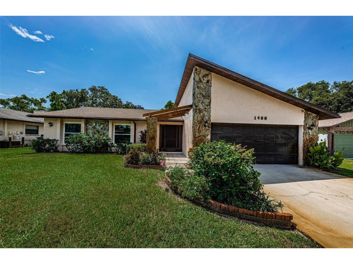 1488 Patricia Avenue Dunedin FL 34698 U8252179 image1