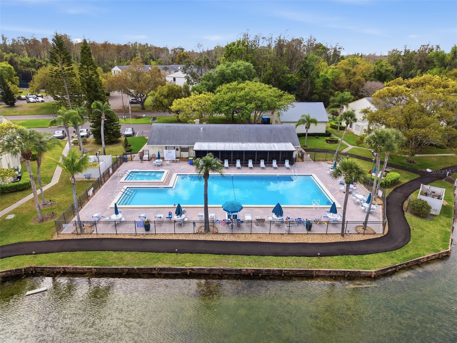 1488 Pine Glen Lane #B2 Tarpon Springs FL 34688 TB8486714 image67