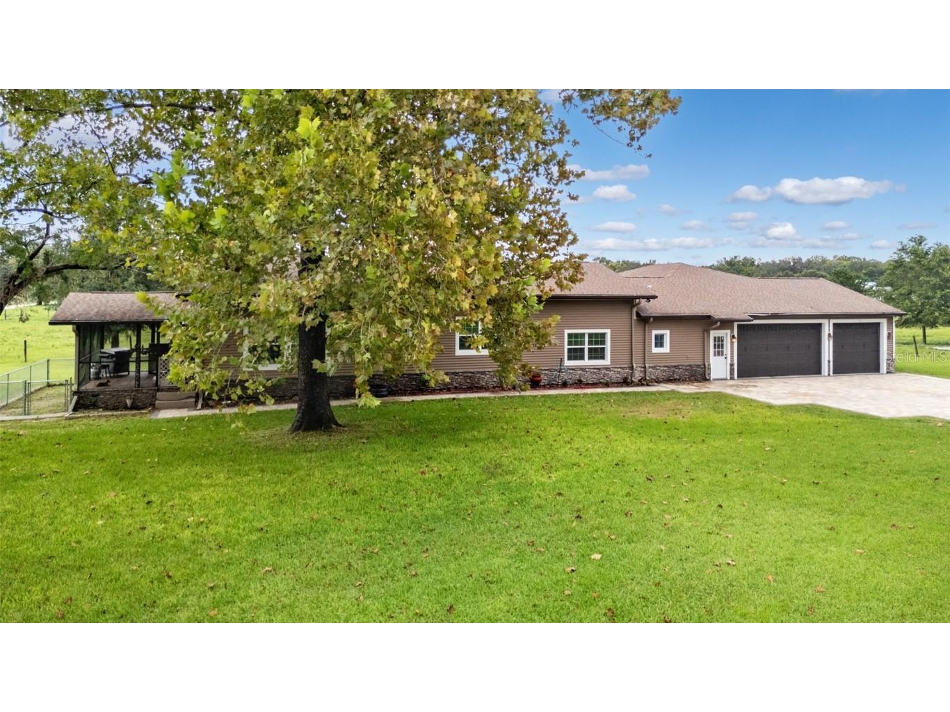 14887 Buczak Road Brooksville FL 34614 W7879280 image1