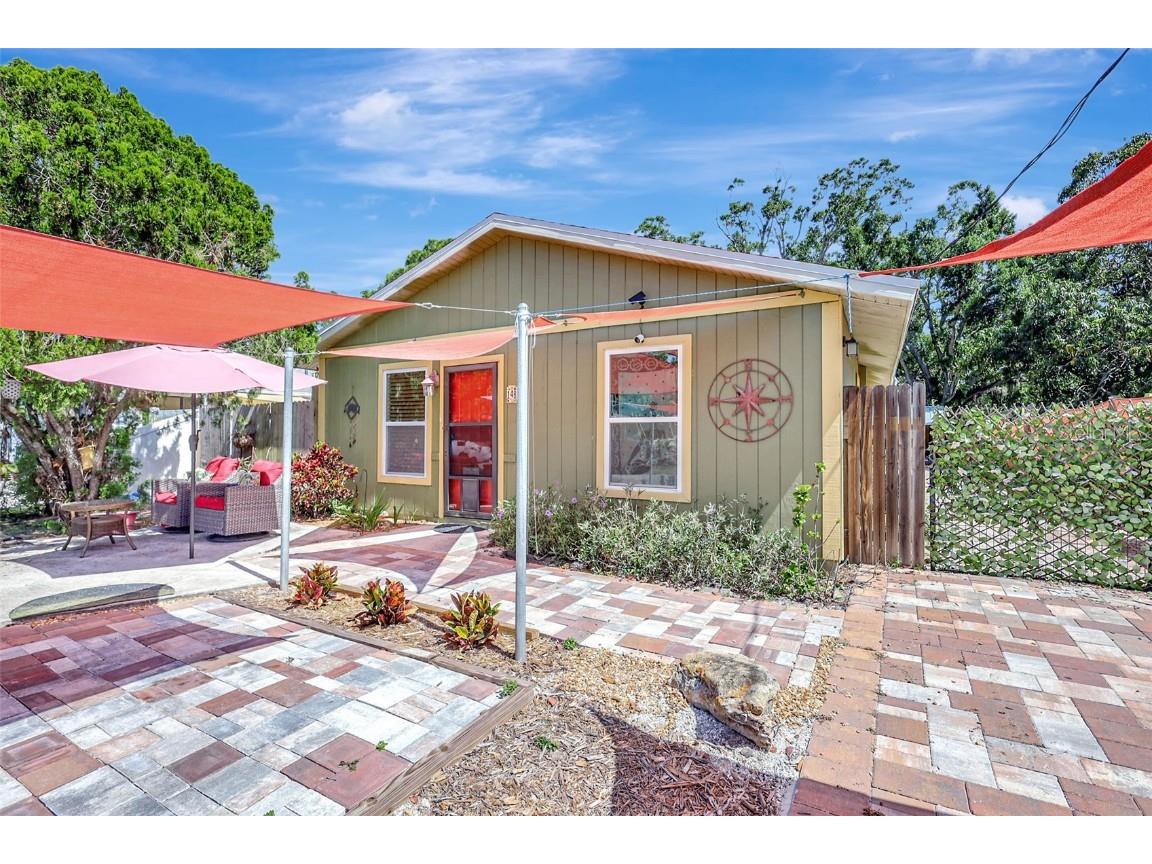 1489 18th Street Sarasota FL 34234 A4652342 image1