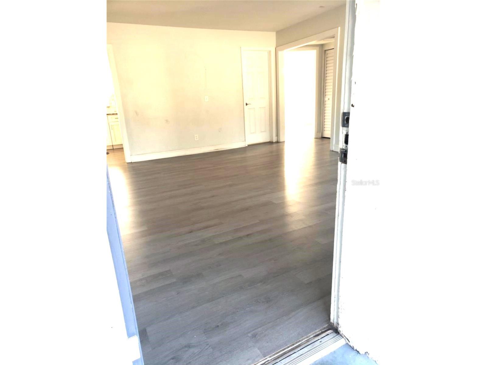 1489 De Leon Street Clearwater FL 33755 TB8460559 image2