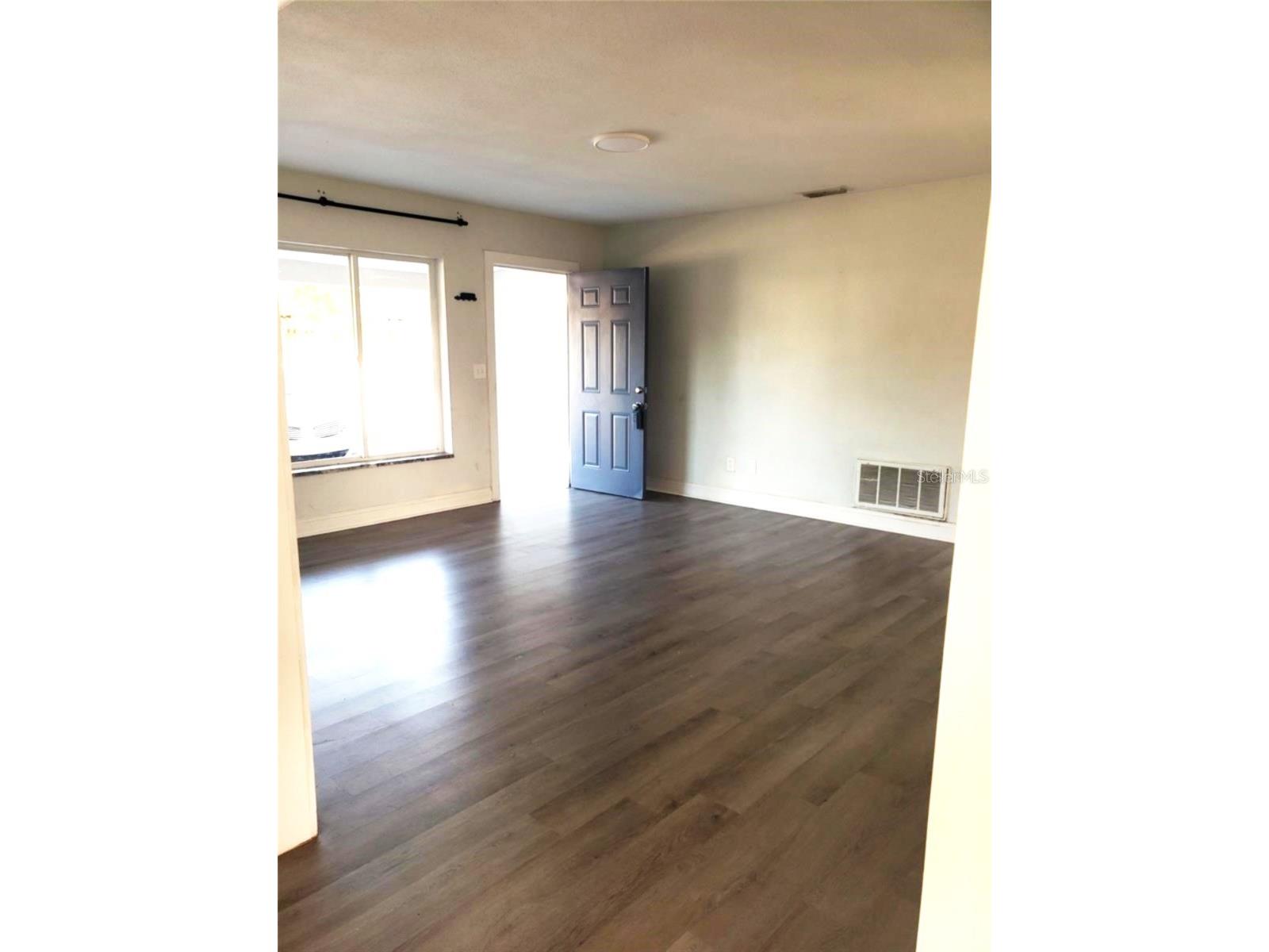 1489 De Leon Street Clearwater FL 33755 TB8460559 image3