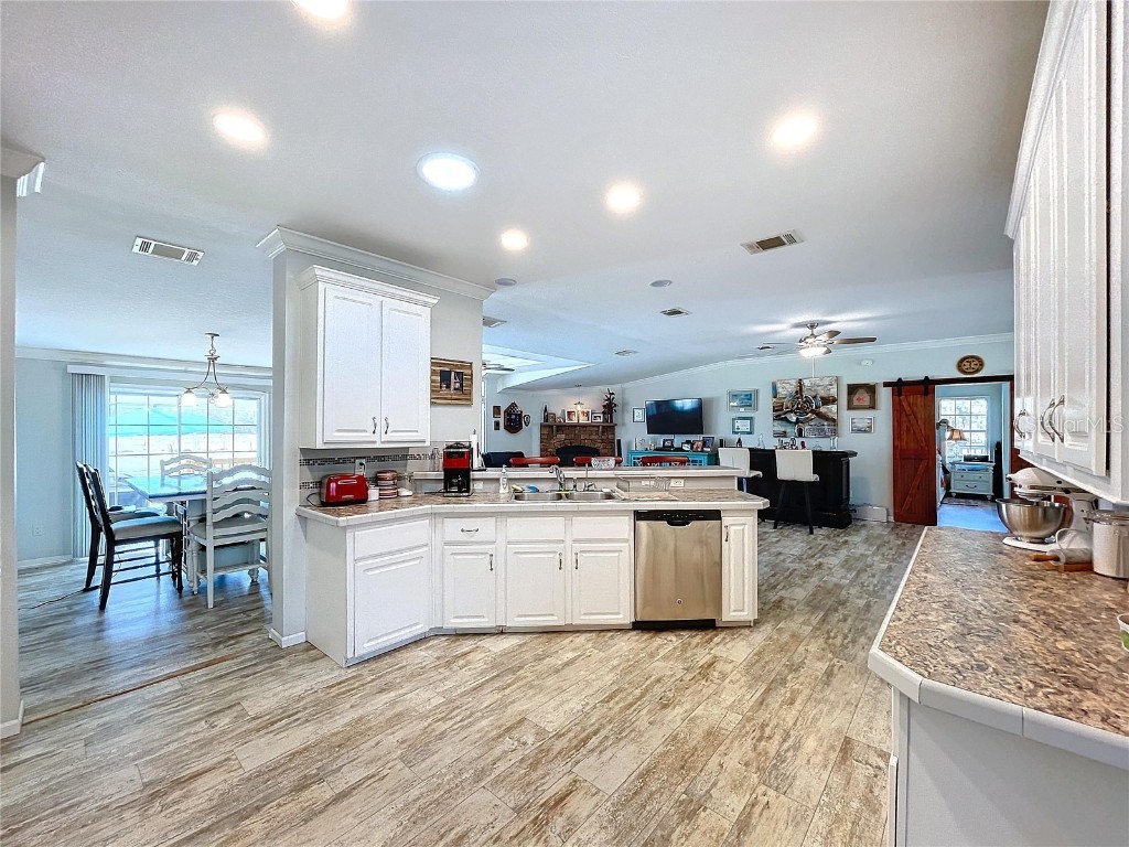 14890 Cr 757 Webster FL 33597 TB8424487 image67