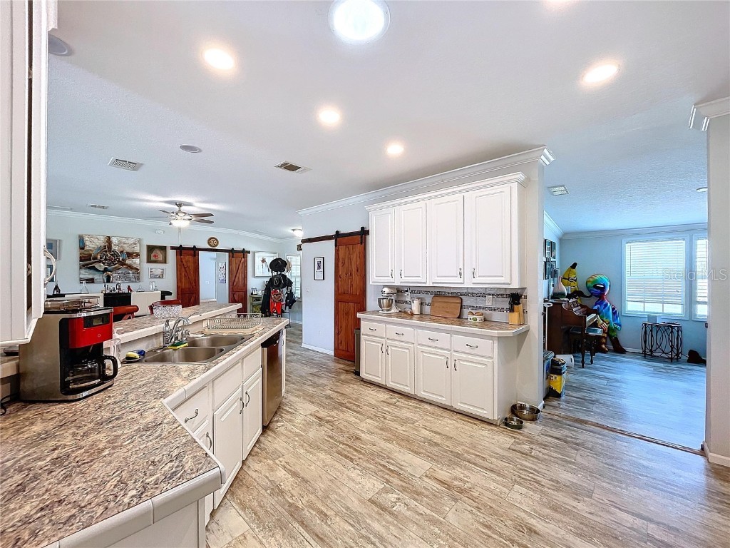 14890 Cr 757 Webster FL 33597 TB8424487 image68