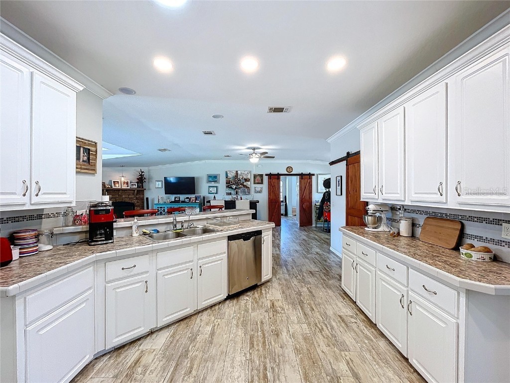 14890 Cr 757 Webster FL 33597 TB8424487 image69