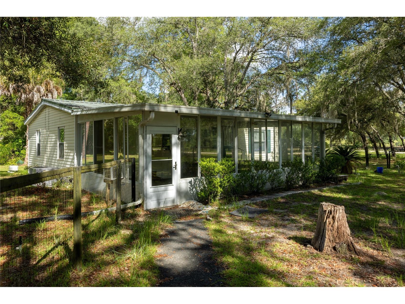 14890 SE 20th Street Morriston FL 32668 GC538825 image14