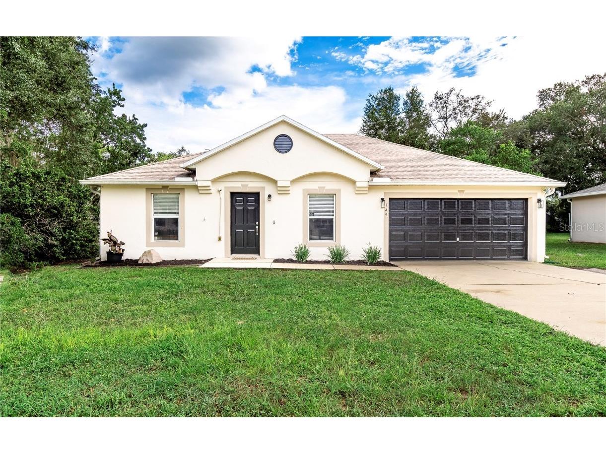 149 Angeles Road Debary FL 32713 V4944505 image1