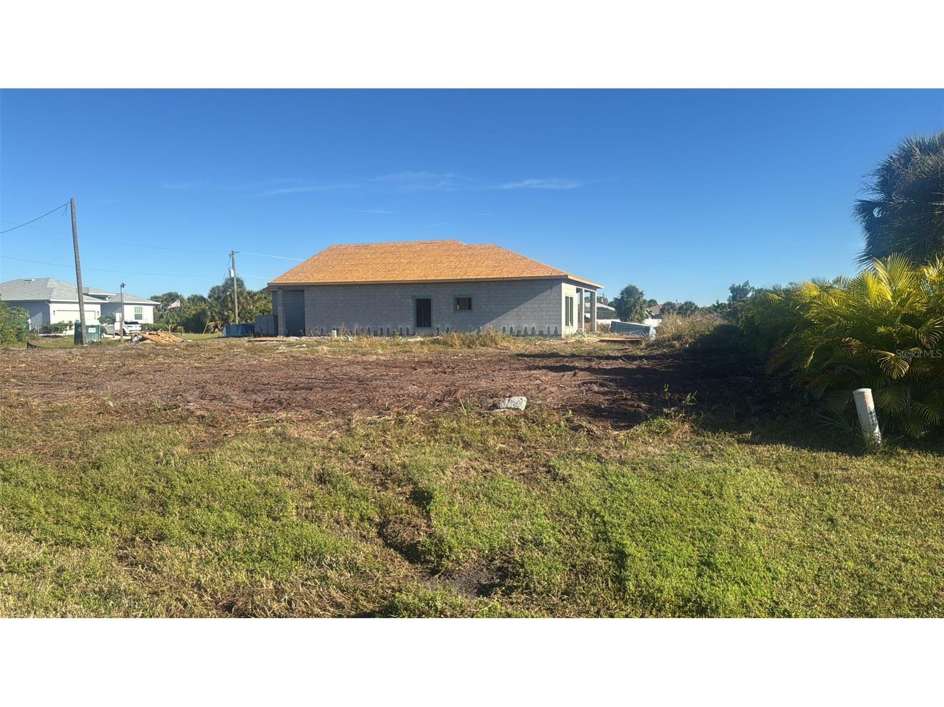 149 April Road Rotonda West FL 33947 S5092739 image8