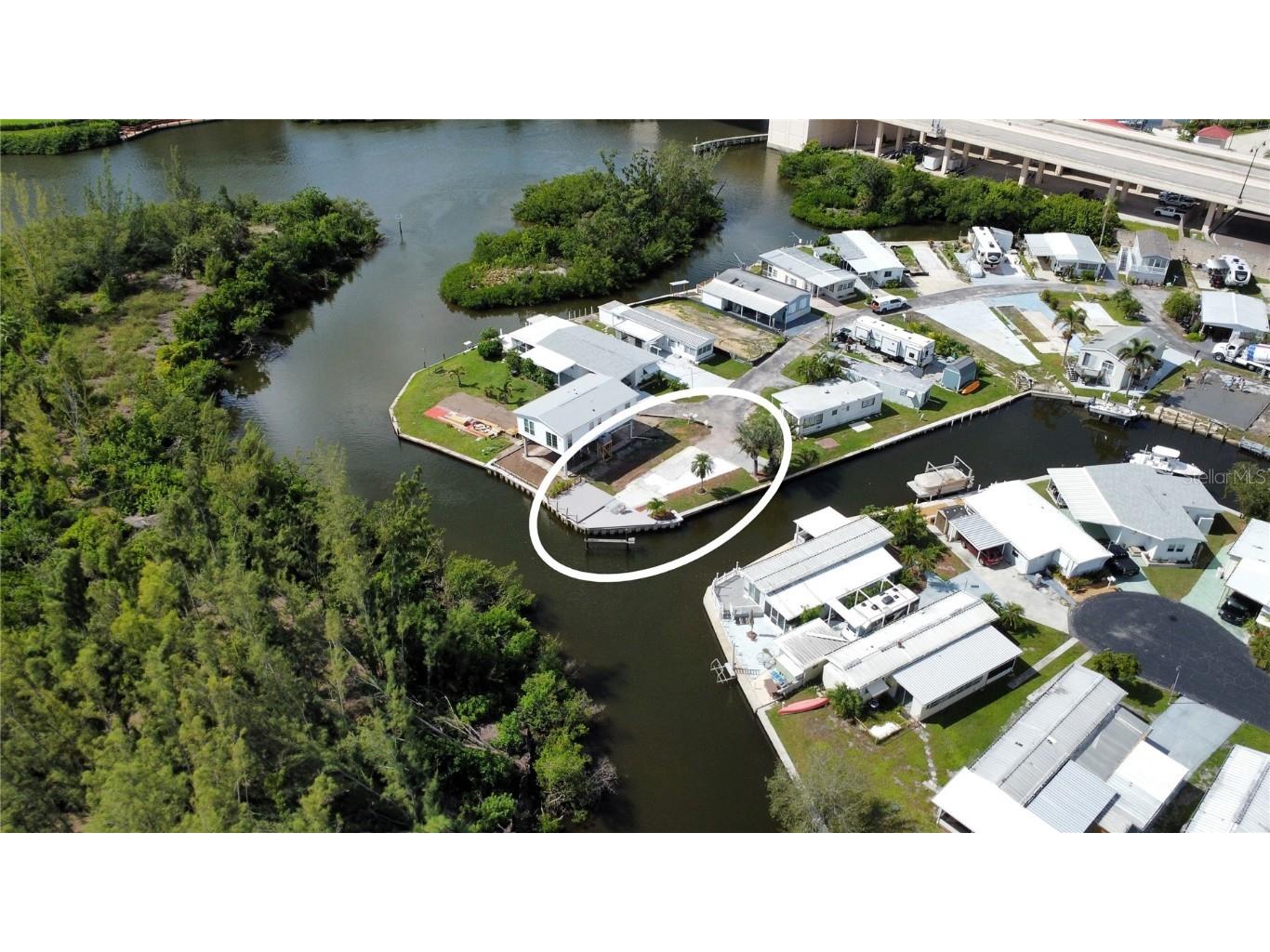 149 Bayou Drive Venice FL 34285 - HATCHET CREEK A4668088 image1