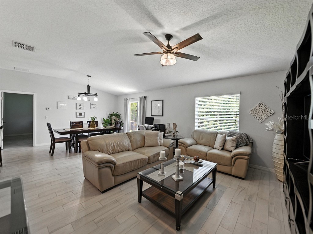 149 Cascade Bend Drive Ruskin FL 33570 TB8412597 image31