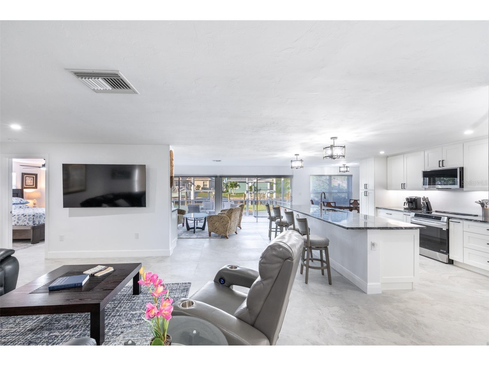 149 Crescent Drive Punta Gorda FL 33950 C7519483 image12