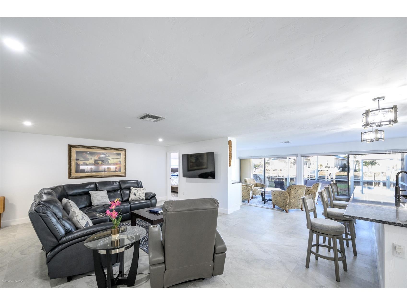 149 Crescent Drive Punta Gorda FL 33950 C7519483 image5