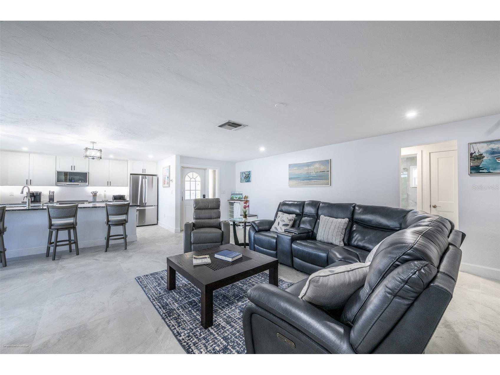 149 Crescent Drive Punta Gorda FL 33950 C7519483 image8