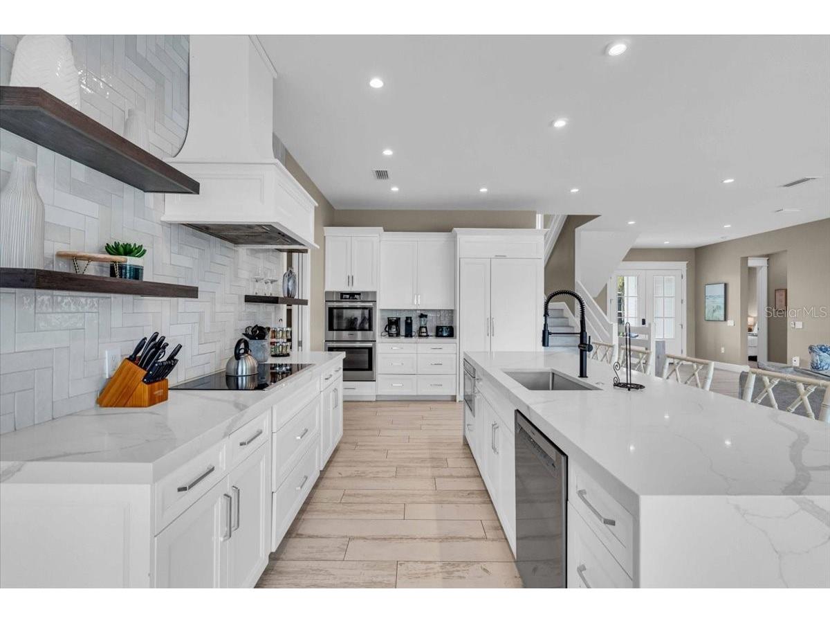 149 Mckinley Drive Sarasota FL 34236 A4676647 image12